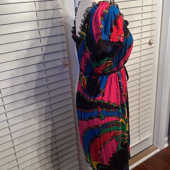 Betsey Johnson Colorful Short Sleeve Dress - Picture 8 of 11